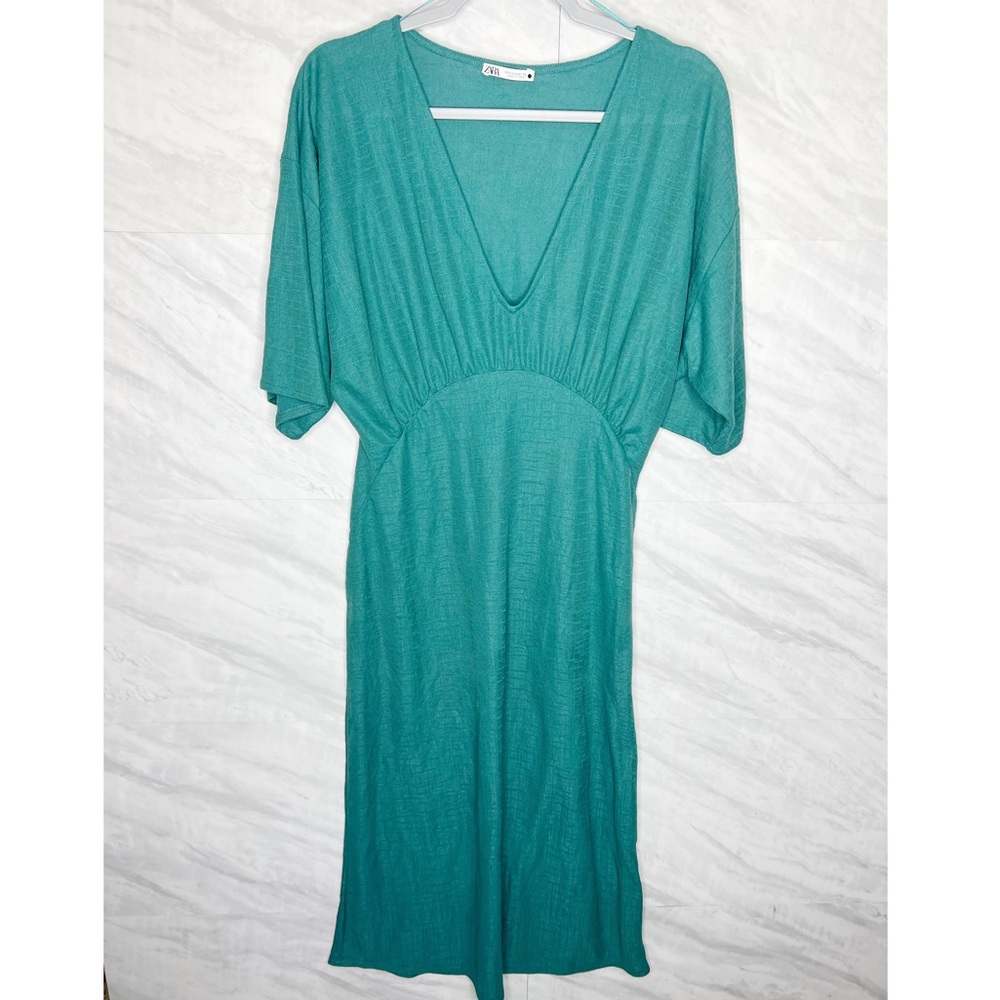 Zara MIDI Green Dress Medium